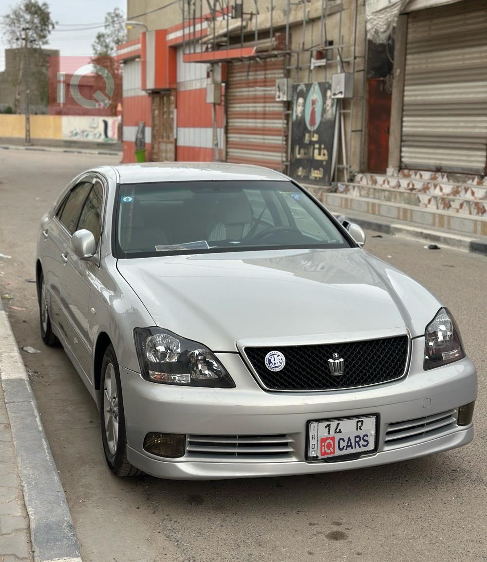 تويوتا كراون